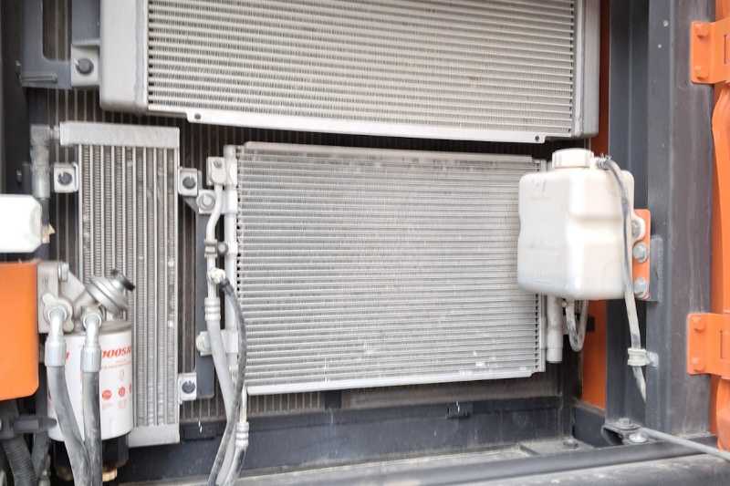 OmecoHub - Immagine DOOSAN DX235NLC